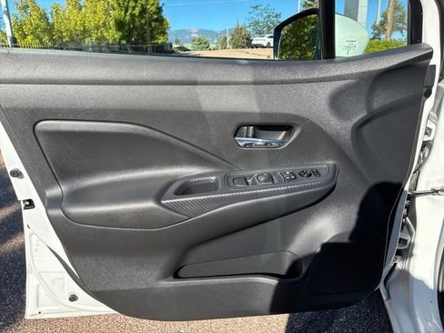 Used 2023 Nissan Versa SV FWD image 16