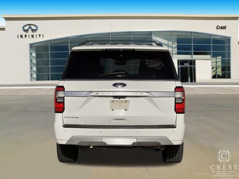 Used 2021 Ford Expedition Platinum RWD image 4