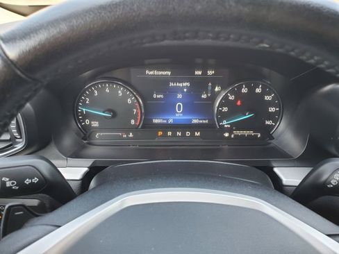 Used 2021 Ford Explorer XLT w/ Equipment Group 202A AWD/4WD image 25