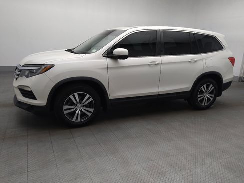 Used 2017 Honda Pilot EX-L image 2