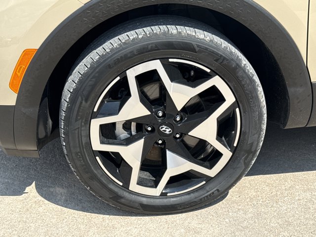 Used 2024 Hyundai Santa Cruz Limited AWD/4WD image 15