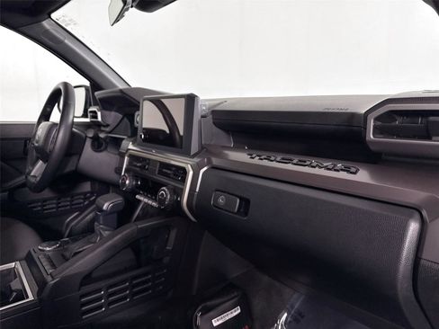 Certified 2025 Toyota Tacoma SR5 image 47