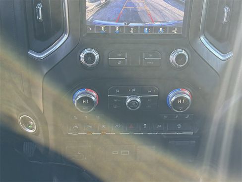 Used 2019 GMC Sierra 1500 AT4 w/ AT4 Premium Package image 24