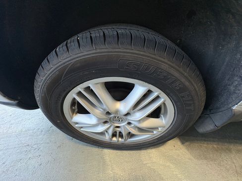Used 2009 Porsche Cayenne S AWD/4WD image 25