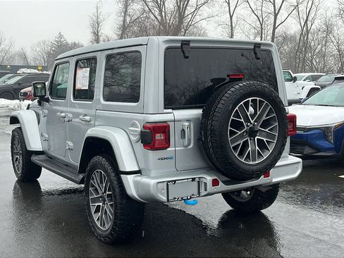 Used 2024 Jeep Wrangler High Altitude image 6