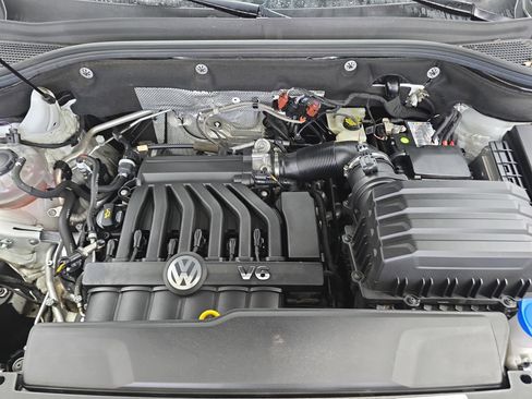 Used 2022 Volkswagen Atlas SE image 31