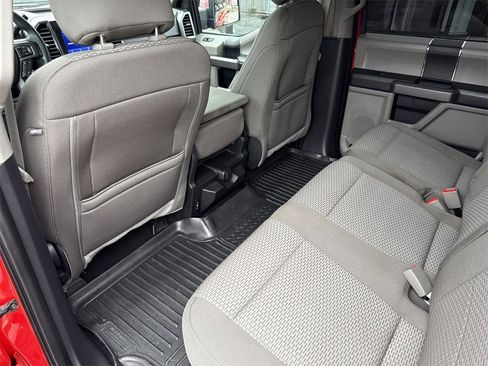 Used 2020 Ford F150 XLT image 34