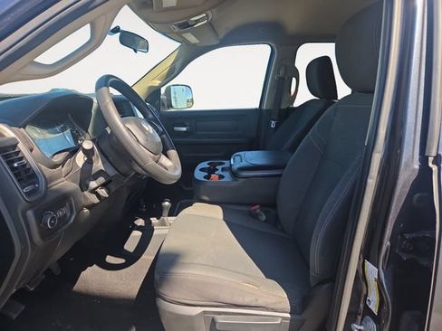 Used 2019 RAM 2500 Tradesman AWD/4WD image 9