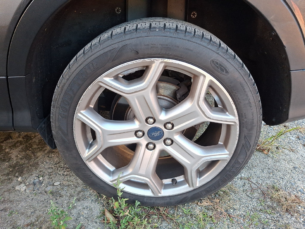 Used 2019 Ford Escape Titanium AWD/4WD image 6
