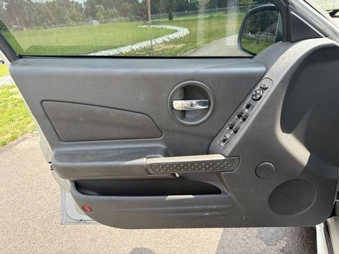 Used 2005 Pontiac Grand Prix w/ Drivers Plus Package FWD image 14
