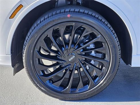 New 2026 Lincoln Aviator Reserve w/ Jet Appearance Package image 10