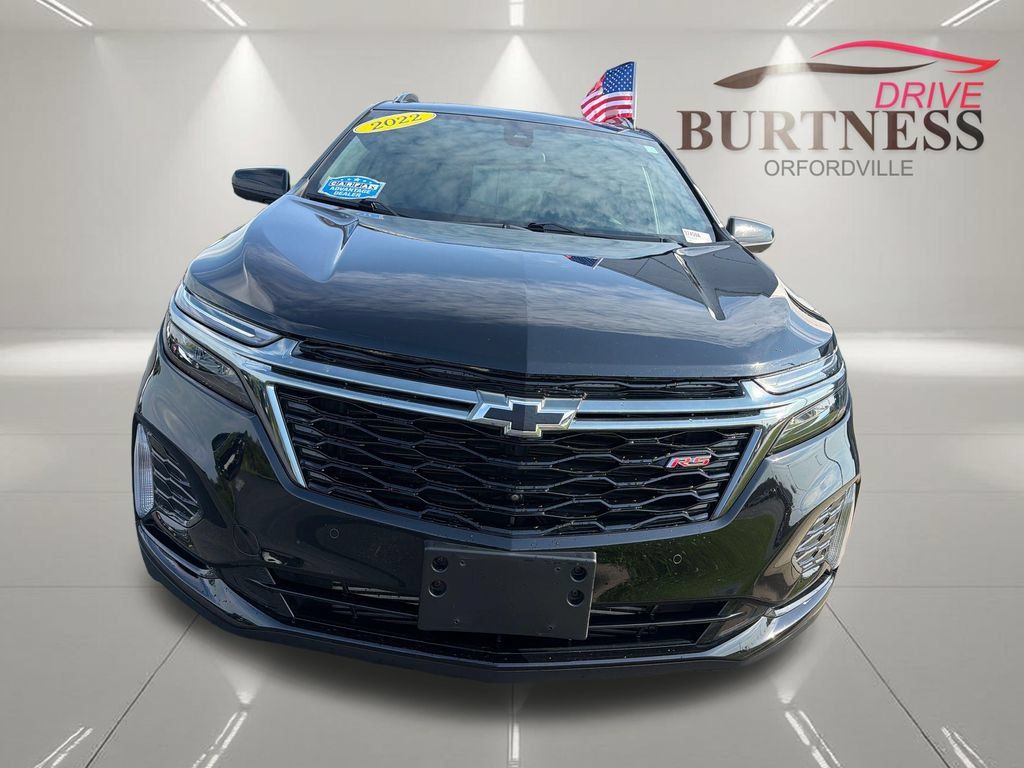Certified 2022 Chevrolet Equinox RS w/ RS Leather Package AWD/4WD image 3