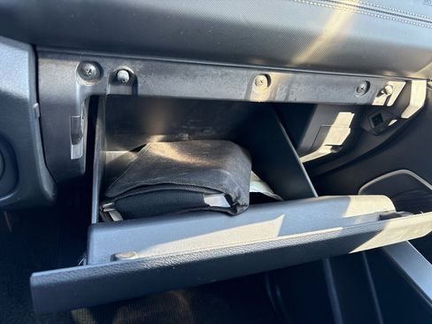 Used 2022 Nissan Frontier SV image 39