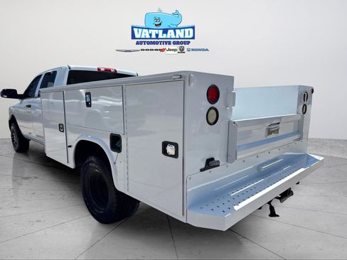 Used 2016 RAM 3500 Tradesman w/ Ambulance Prep Group RWD image 26