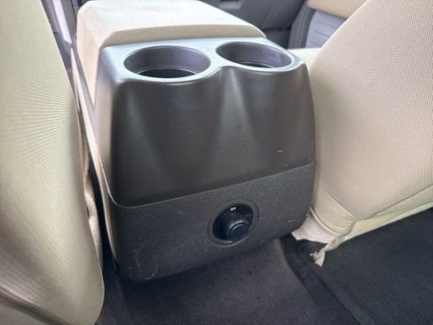 Used 2010 Ford F150 XLT RWD image 15