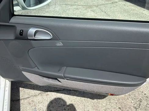 Used 2008 Porsche Boxster RWD image 15