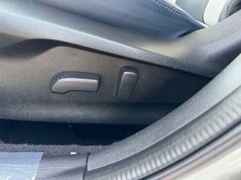 Used 2023 Subaru Crosstrek Hybrid w/ Moonroof Package w/Navigation image 20