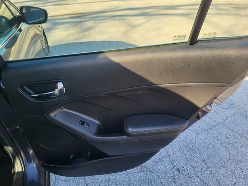 Used 2016 Kia Forte EX image 25