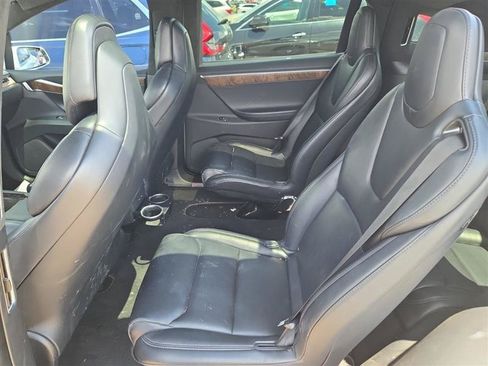 Used 2017 Tesla Model X 100D AWD/4WD image 7