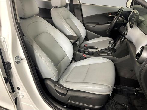 Used 2021 Hyundai Kona Limited AWD/4WD image 28