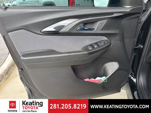 Used 2021 Chevrolet TrailBlazer LS FWD image 9