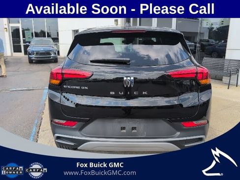 Used 2025 Buick Encore GX Preferred w/ Comfort Package FWD image 5