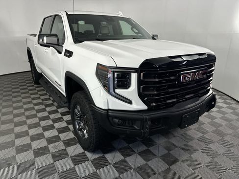Used 2025 GMC Sierra 1500 AT4X AWD/4WD image 23
