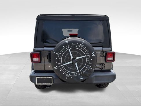 Used 2020 Jeep Wrangler Unlimited Sport S AWD/4WD image 7