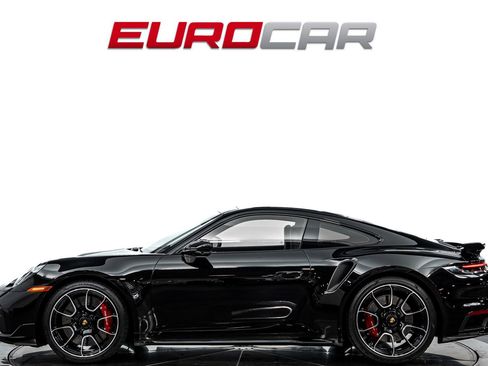 Used 2025 Porsche 911 Turbo AWD/4WD image 2