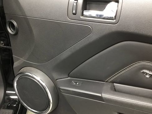 Used 2014 Ford Mustang GT Premium w/ Electronics Package RWD image 18