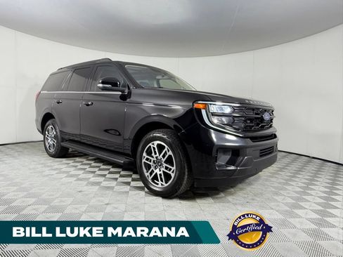 Used 2025 Ford Expedition Active AWD/4WD image 1