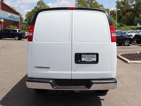 New 2025 Chevrolet Express 2500 w/ Driver Convenience Package image 24