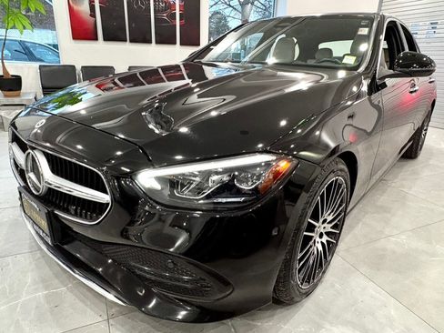 Used 2022 Mercedes-Benz C 300 4MATIC Sedan w/ Exclusive Trim Package image 3