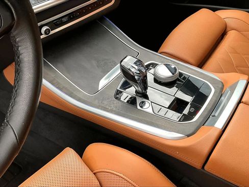 Used 2023 BMW X5 xDrive40i w/ Executive Package image 16