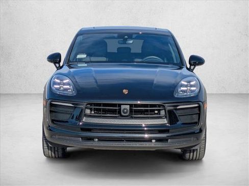 Used 2025 Porsche Macan Turbo image 6