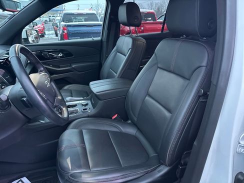 Certified 2023 Chevrolet Traverse RS w/ LPO, Floor Liner Package image 18