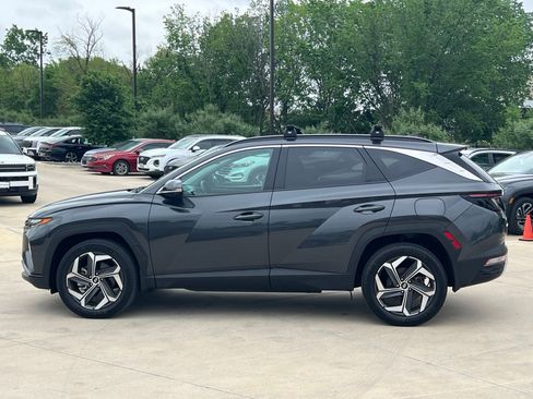 Used 2023 Hyundai Tucson Limited image 6
