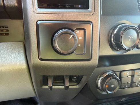 Used 2019 Ford F550 4X4 4dr SuperCab 167.9 191.9 i image 23