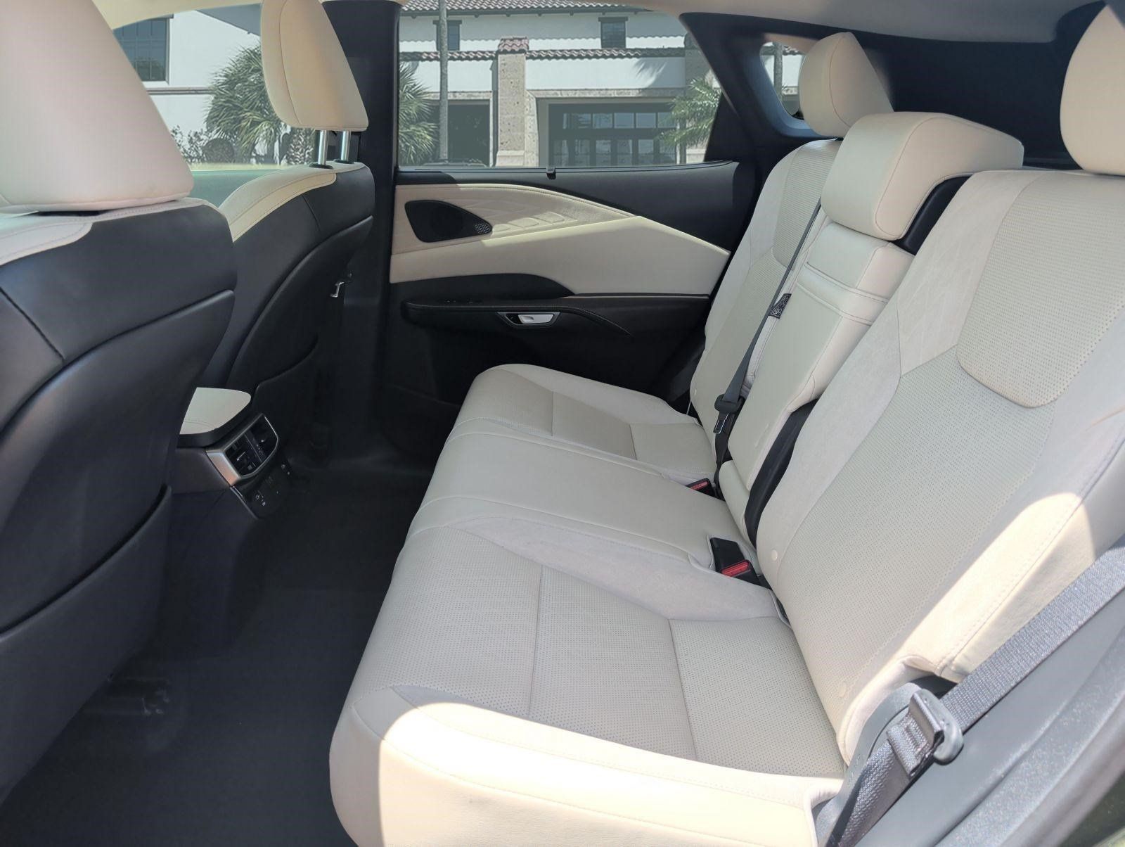 Used 2023 Lexus RX 350 FWD w/ Accessory Package image 25