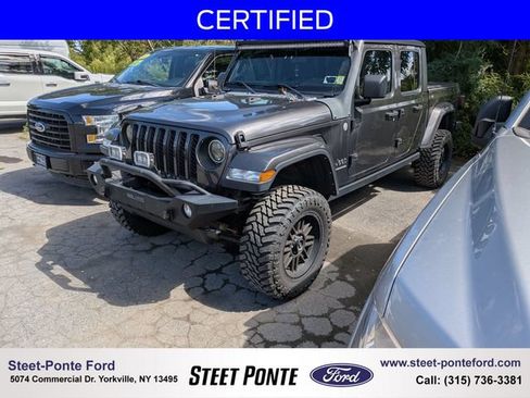 Used 2021 Jeep Gladiator Overland AWD/4WD image 1