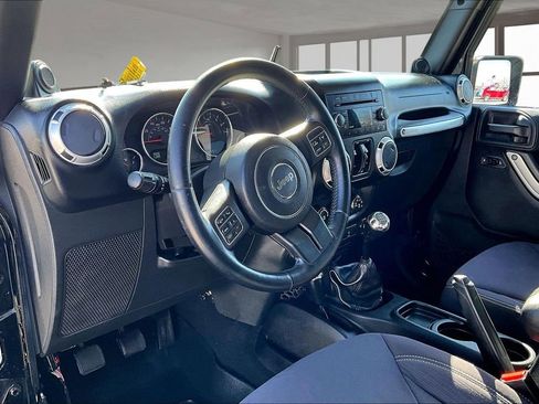 Used 2013 Jeep Wrangler Unlimited Sahara w/ Dual Top Group image 15