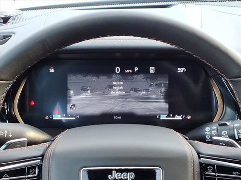 New 2025 Jeep Grand Cherokee Summit image 12