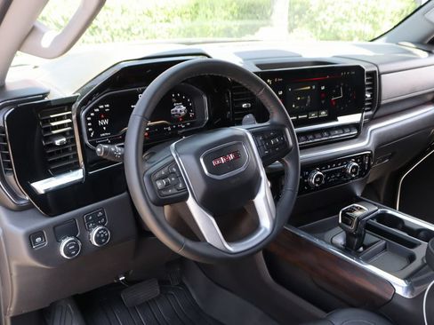 Used 2024 GMC Sierra 1500 SLT RWD image 19