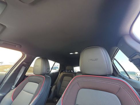Used 2024 Chevrolet Equinox EV RS FWD image 19