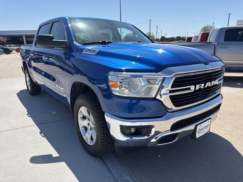Used 2019 RAM 1500 Big Horn AWD/4WD image 9
