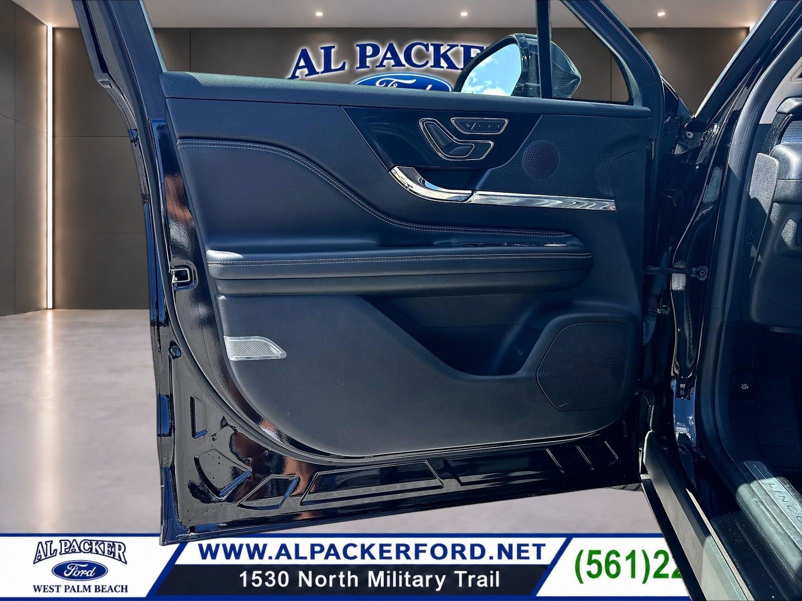 Certified 2023 Lincoln Corsair FWD image 20