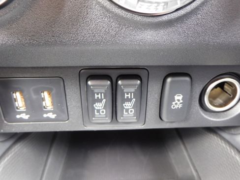 New 2025 Mitsubishi Outlander Sport SE image 24