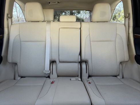 Used 2019 Toyota Highlander Limited image 42