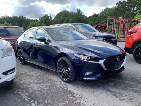 Used 2024 MAZDA MAZDA3 s FWD image 1