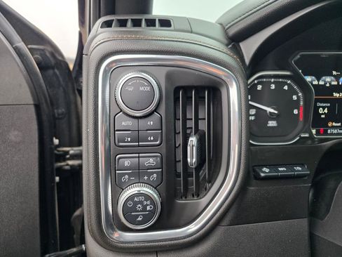 Used 2021 GMC Sierra 1500 AT4 w/ AT4 Premium Package image 16